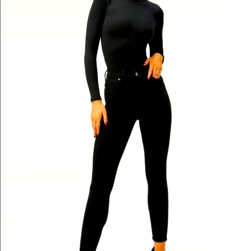 GOOD AMERICAN Good Legs High Rise Skinny Jeans